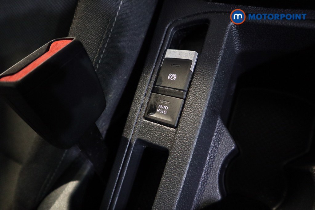 Volkswagen T-Roc Life Manual Petrol SUV - Stock Number (1602128) - 10th supplementary image