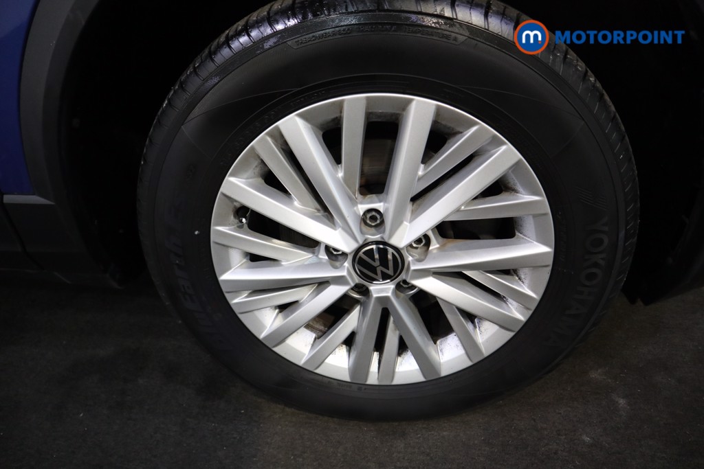 Volkswagen T-Roc Life Manual Petrol SUV - Stock Number (1602128) - 21st supplementary image