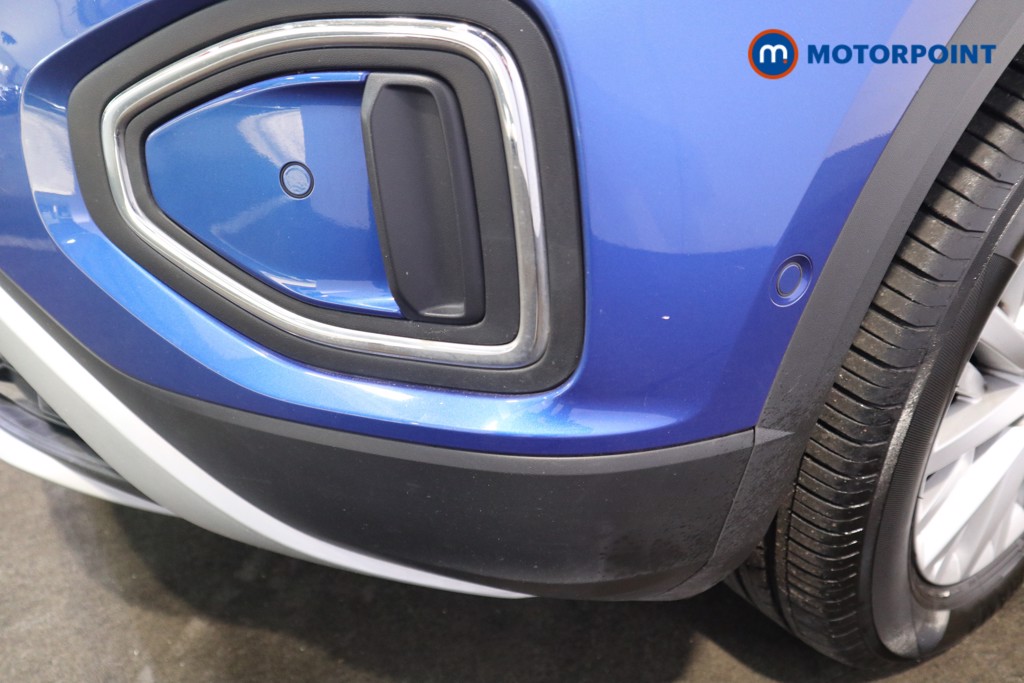 Volkswagen T-Roc Life Manual Petrol SUV - Stock Number (1602128) - 31st supplementary image