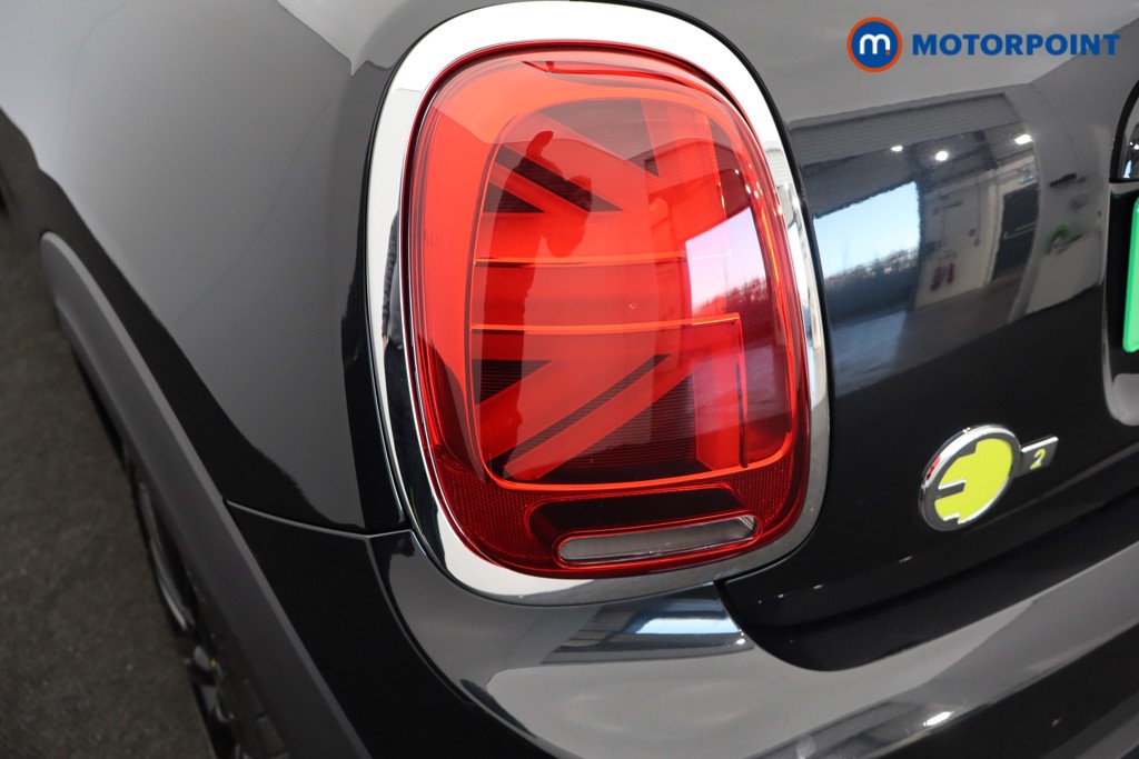 Mini Hatchback Cooper S Level 2 Automatic Electric Hatchback - Stock Number (1602789) - 20th supplementary image