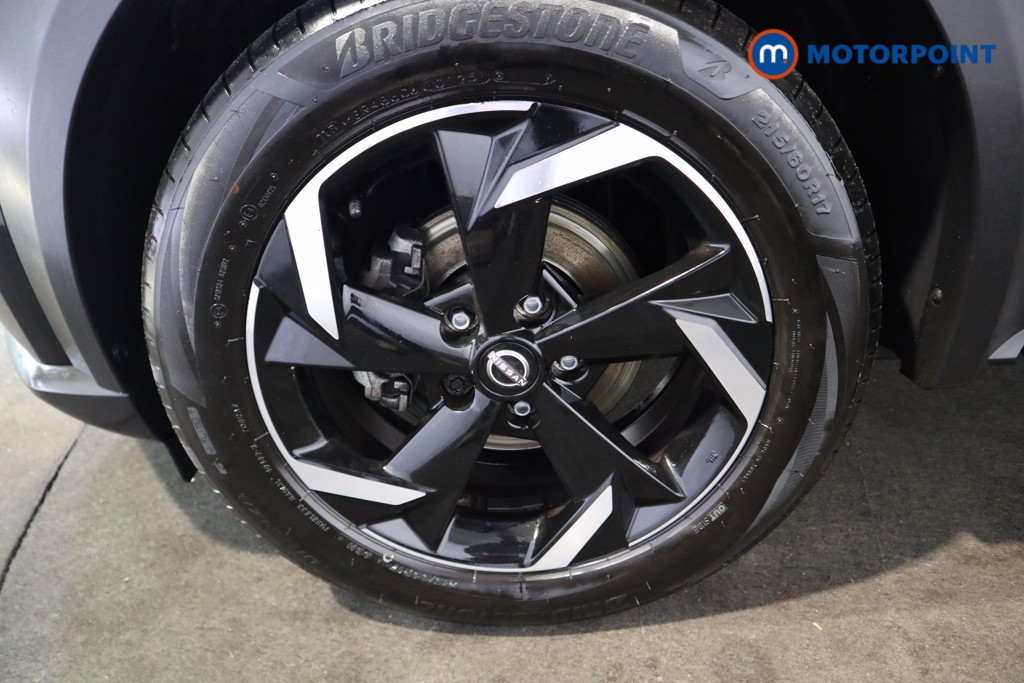 Nissan Juke N-Connecta Automatic Petrol SUV - Stock Number (1603400) - 19th supplementary image