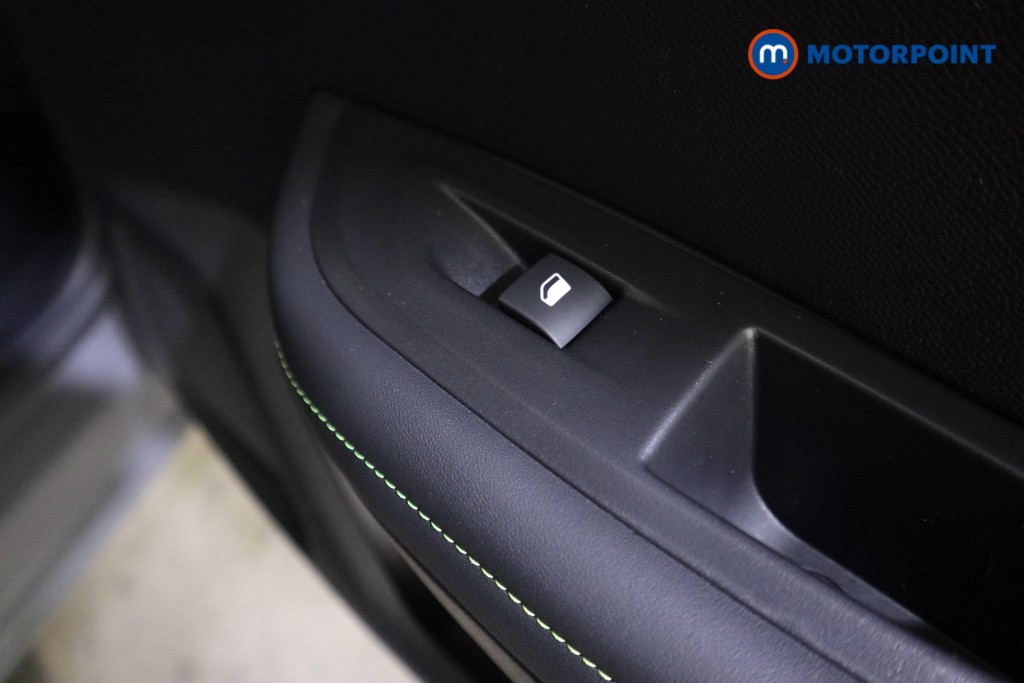 Peugeot 2008 GT Automatic Petrol SUV - Stock Number (1603916) - 18th supplementary image