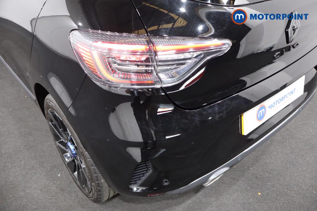 Renault Clio Esprit Alpine Manual Petrol Hatchback - Stock Number (1603932) - 15th supplementary image