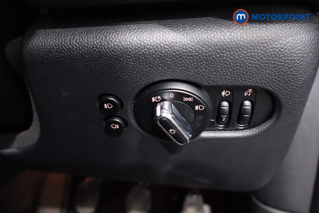 Mini Hatchback Cooper Manual Petrol Hatchback - Stock Number (1604055) - 22nd supplementary image