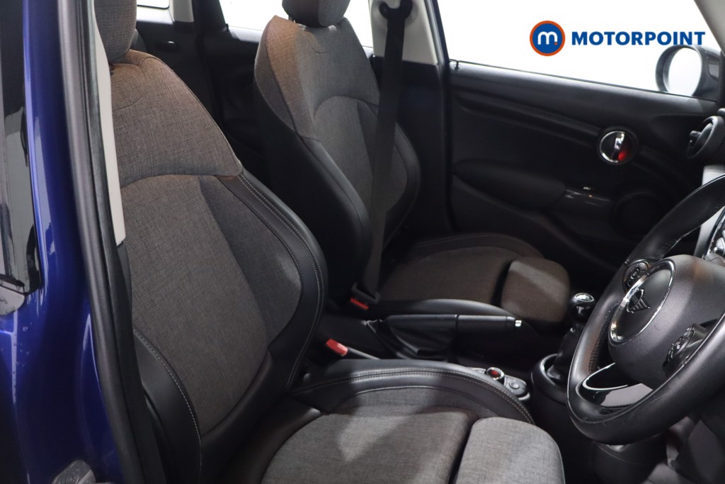 Mini Hatchback Cooper Manual Petrol Hatchback - Stock Number (1604055) - 23rd supplementary image