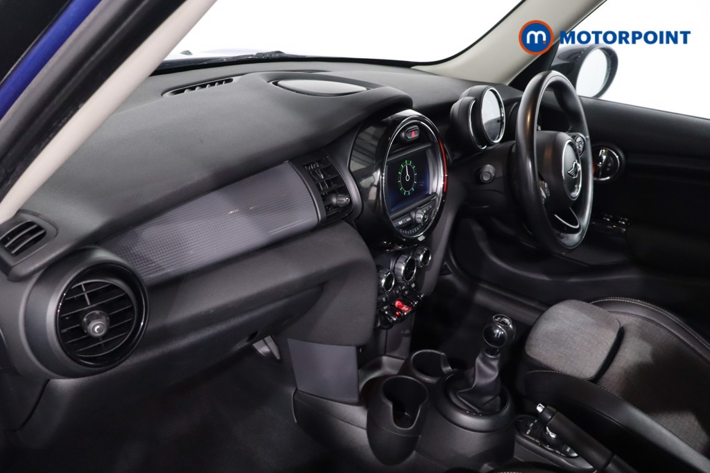 Mini Hatchback Cooper Manual Petrol Hatchback - Stock Number (1604055) - 26th supplementary image