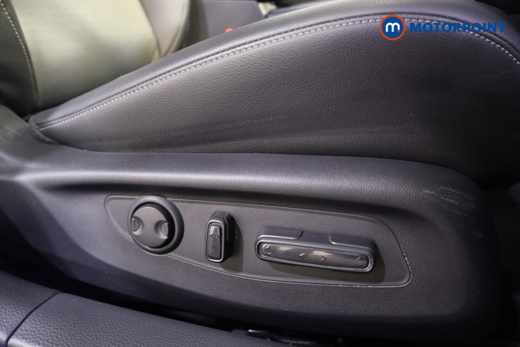 Honda Civic Advance Automatic Petrol-Electric Hybrid Hatchback - Stock Number (1604153) - 14th supplementary image