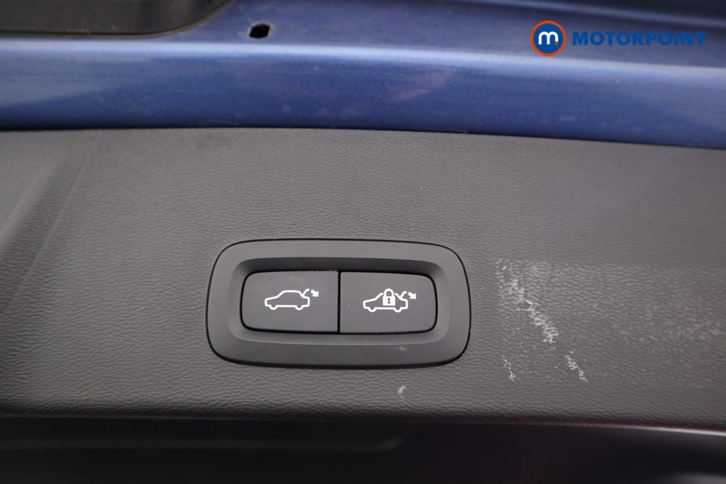 Volvo Xc40 R Design Automatic Diesel SUV - Stock Number (1604174) - 19th supplementary image