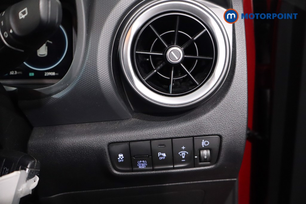 Hyundai Kona Se Connect Automatic Petrol-Electric Hybrid SUV - Stock Number (1604411) - 18th supplementary image