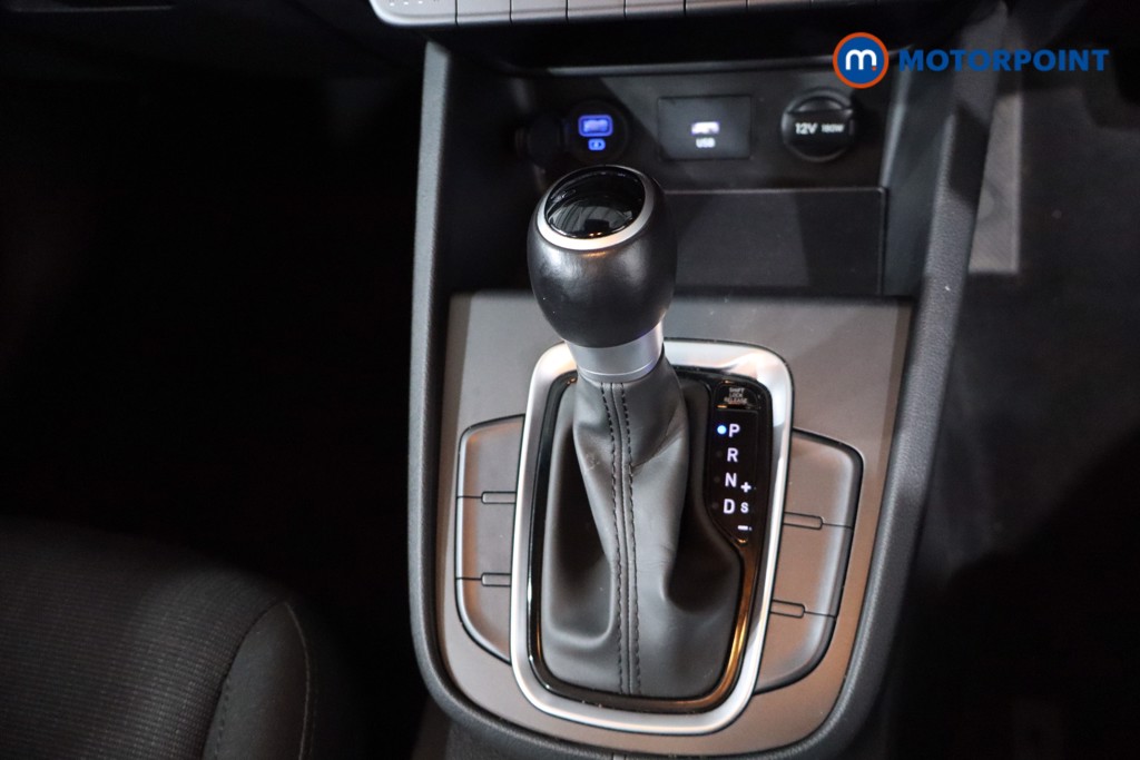 Hyundai Kona Se Connect Automatic Petrol-Electric Hybrid SUV - Stock Number (1604411) - 21st supplementary image