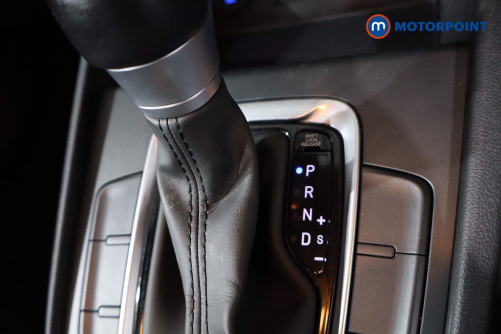 Hyundai Kona Se Connect Automatic Petrol-Electric Hybrid SUV - Stock Number (1604411) - 22nd supplementary image