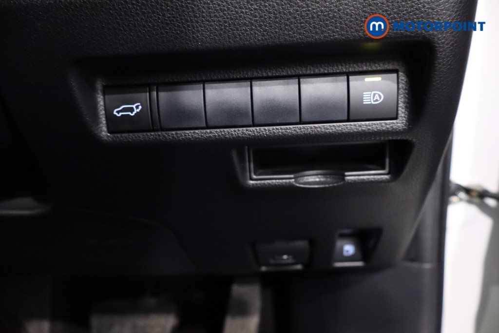 Toyota Rav4 Design Automatic Petrol-Electric Hybrid SUV - Stock Number (1604578) - 17th supplementary image