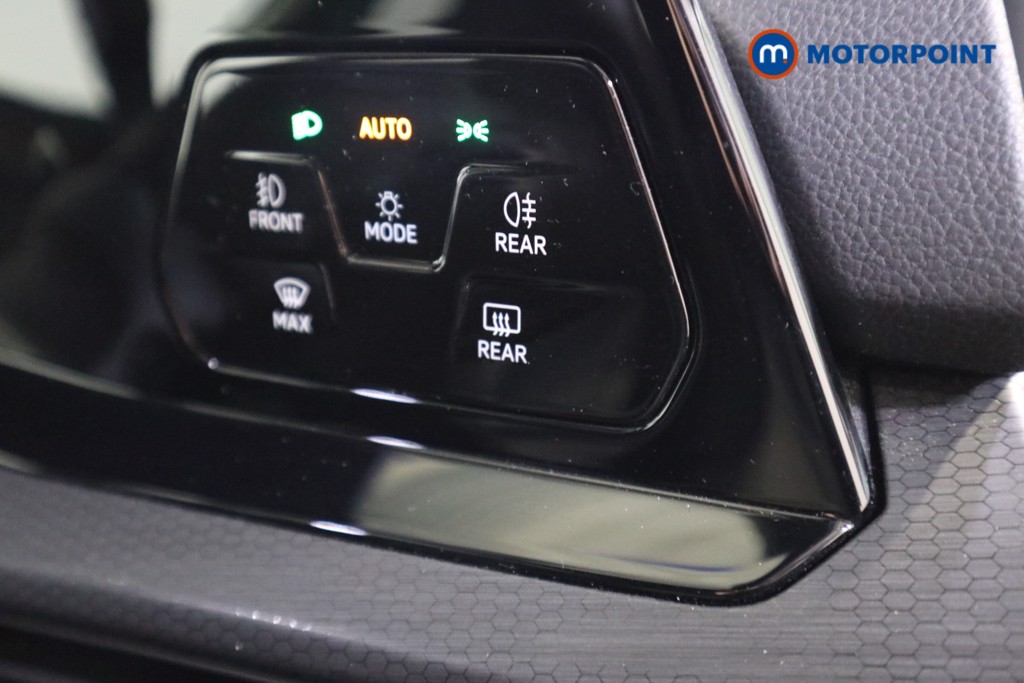 Volkswagen Golf GTE Automatic Petrol Plug-In Hybrid Hatchback - Stock Number (1604646) - 10th supplementary image