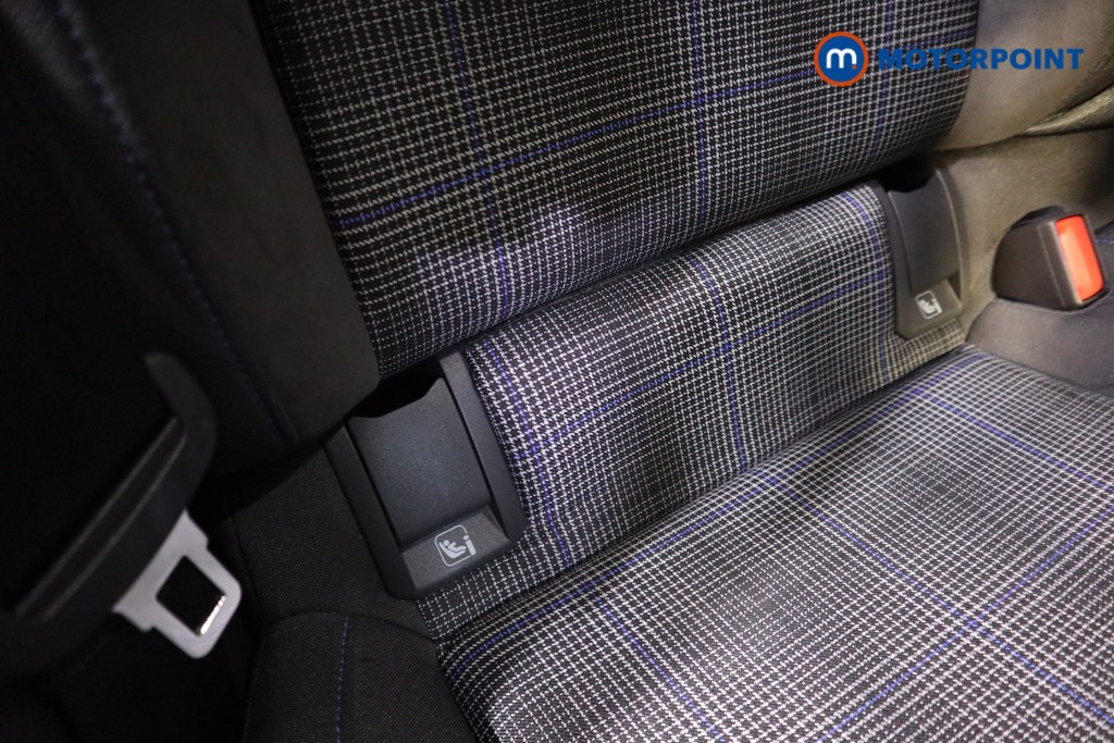 Volkswagen Golf GTE Automatic Petrol Plug-In Hybrid Hatchback - Stock Number (1604646) - 16th supplementary image