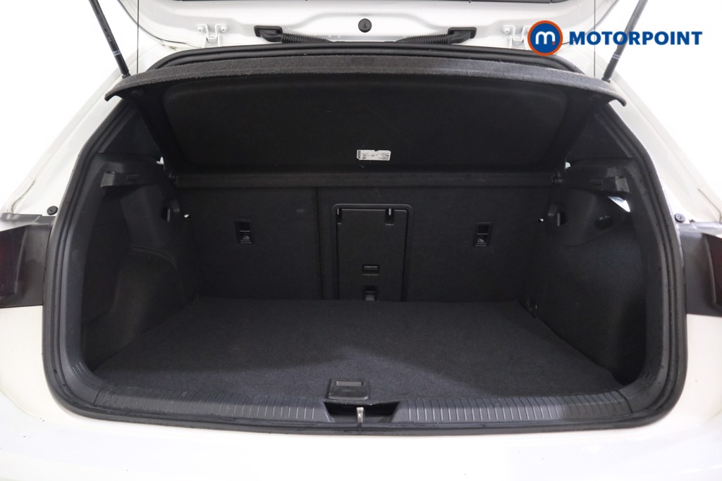 Volkswagen Golf GTE Automatic Petrol Plug-In Hybrid Hatchback - Stock Number (1604646) - 19th supplementary image