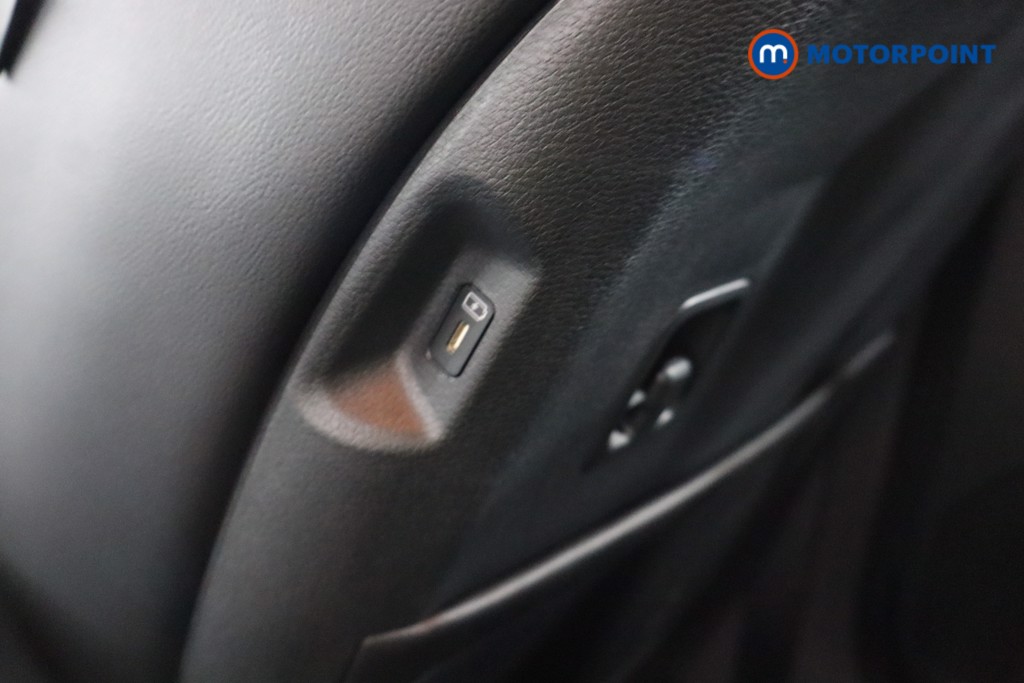 KIA Sportage Gt-Line Automatic Petrol-Electric Hybrid SUV - Stock Number (1605133) - 22nd supplementary image