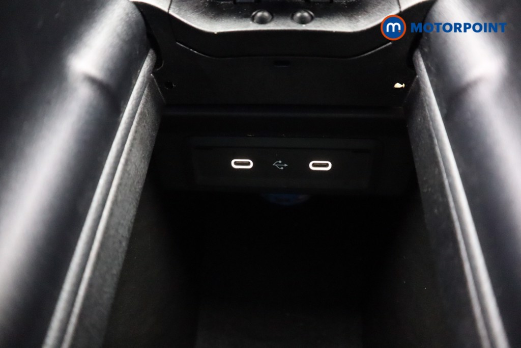 Mercedes-Benz CLA Amg Line Automatic Petrol Plug-In Hybrid Coupe - Stock Number (1606014) - 17th supplementary image