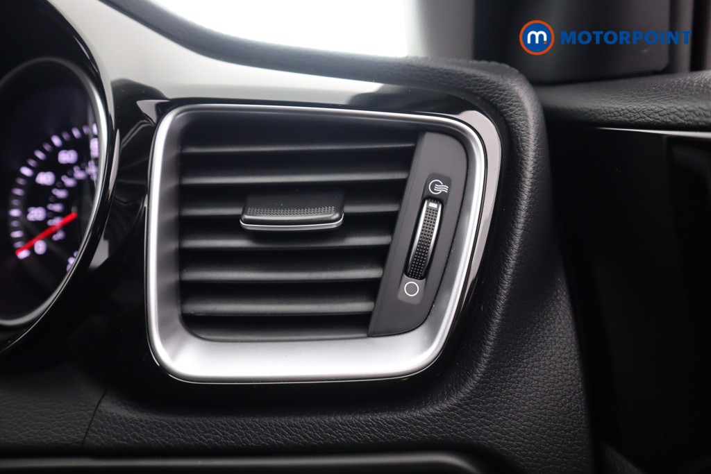 KIA Xceed 3 Manual Petrol Hatchback - Stock Number (1606301) - 9th supplementary image