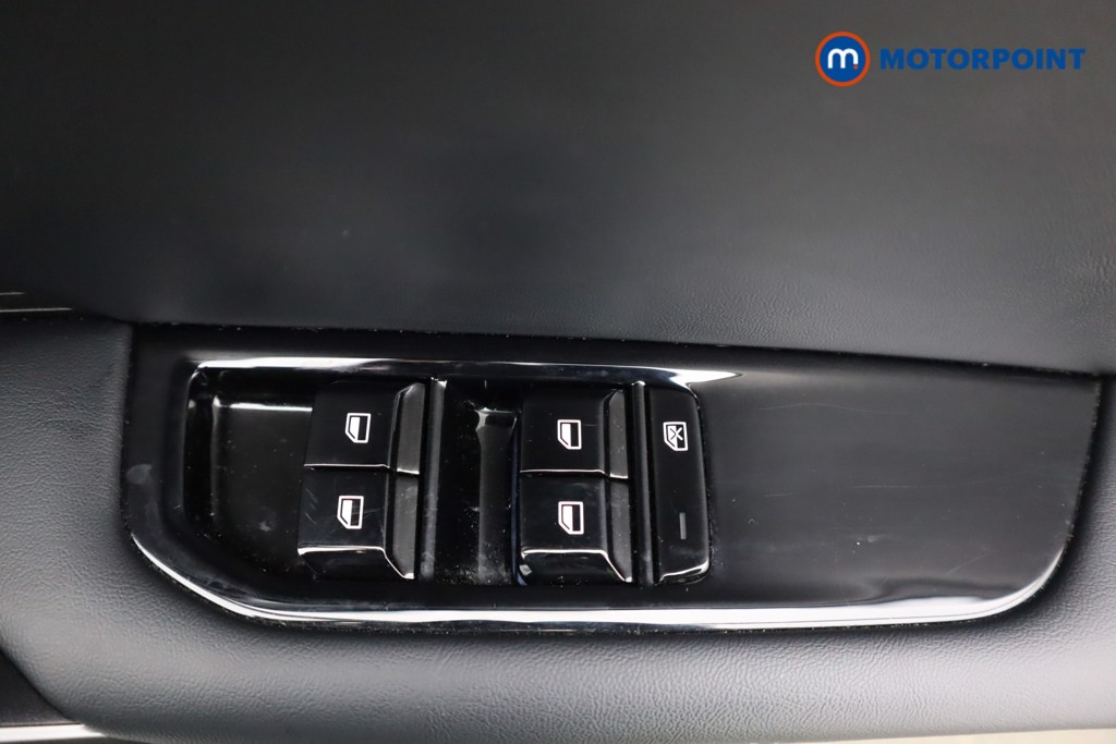 Mg Motor Uk MG4 Trophy Automatic Electric SUV - Stock Number (1606311) - 20th supplementary image