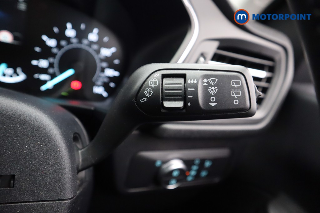 Ford Kuga Titanium First Edition Manual Petrol SUV - Stock Number (1606312) - 7th supplementary image