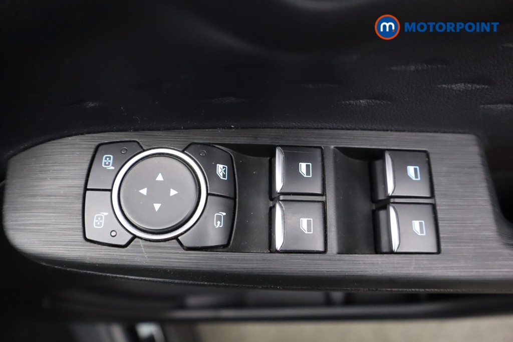 Ford Kuga Titanium First Edition Manual Petrol SUV - Stock Number (1606312) - 21st supplementary image