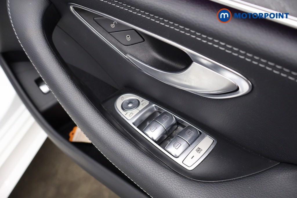 Mercedes-Benz CLS Amg Line Automatic Diesel Coupe - Stock Number (1560267) - 18th supplementary image