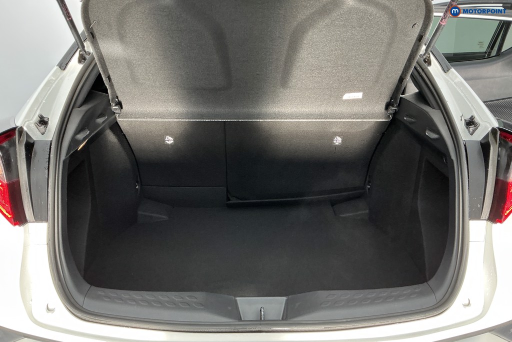 Toyota C-Hr Design Automatic Petrol-Electric Hybrid SUV - Stock Number (1588739) - 4th supplementary image