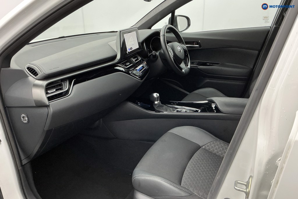 Toyota C-Hr Design Automatic Petrol-Electric Hybrid SUV - Stock Number (1588739) - 9th supplementary image