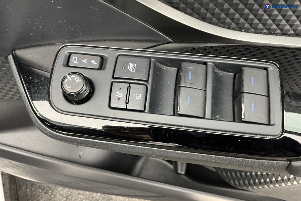 Toyota C-Hr Design Automatic Petrol-Electric Hybrid SUV - Stock Number (1588739) - 23rd supplementary image