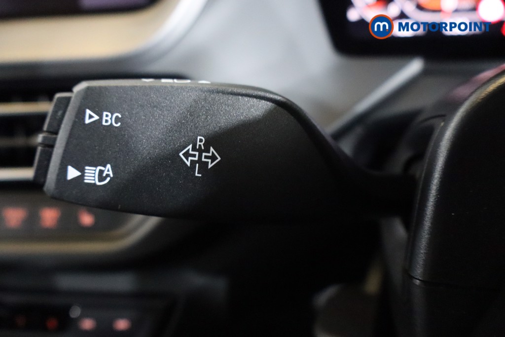 BMW 1 Series M Sport Automatic Petrol Hatchback - Stock Number (1594915) - 5th supplementary image