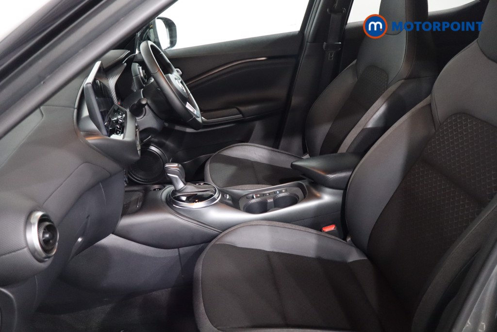 Nissan Juke N-Connecta Automatic Petrol-Electric Hybrid SUV - Stock Number (1596914) - 4th supplementary image