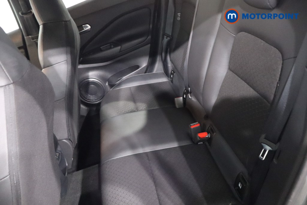 Nissan Juke N-Connecta Automatic Petrol-Electric Hybrid SUV - Stock Number (1596914) - 5th supplementary image