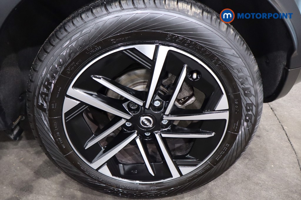 Nissan Juke N-Connecta Automatic Petrol-Electric Hybrid SUV - Stock Number (1596914) - 12th supplementary image