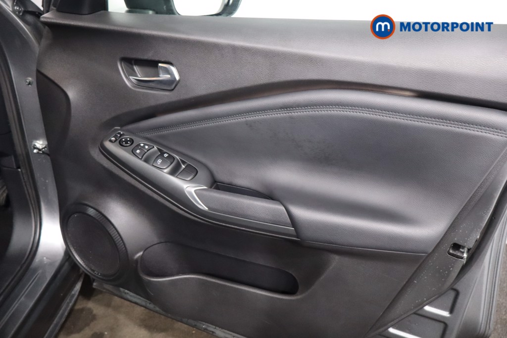 Nissan Juke N-Connecta Automatic Petrol-Electric Hybrid SUV - Stock Number (1596914) - 25th supplementary image