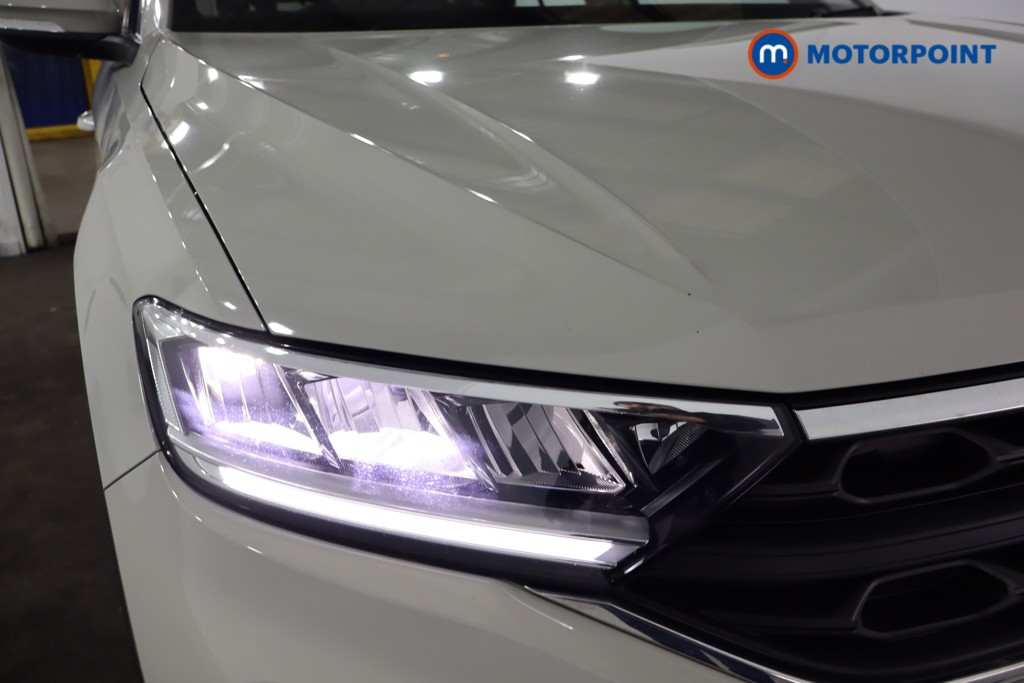 Volkswagen T-Roc Life Automatic Petrol SUV - Stock Number (1597592) - 26th supplementary image