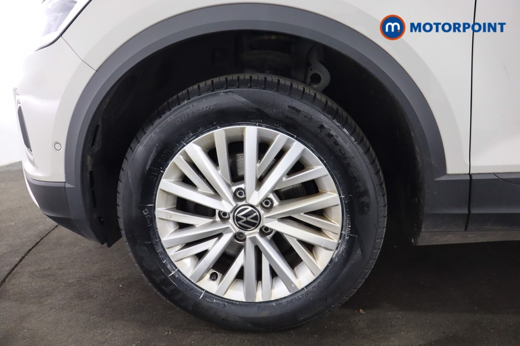 Volkswagen T-Roc Life Automatic Petrol SUV - Stock Number (1597592) - 28th supplementary image