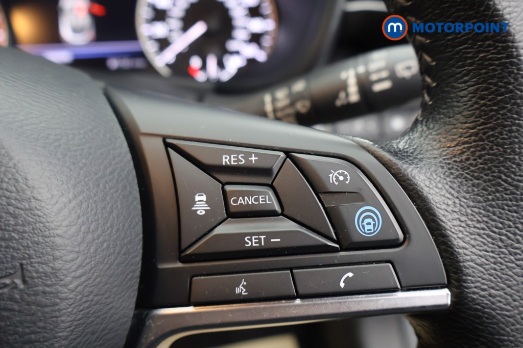 Nissan Juke Tekna-Plus Manual Petrol SUV - Stock Number (1598869) - 3rd supplementary image