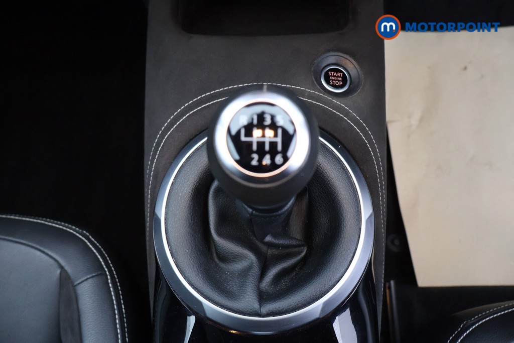 Nissan Juke Tekna-Plus Manual Petrol SUV - Stock Number (1598869) - 12th supplementary image