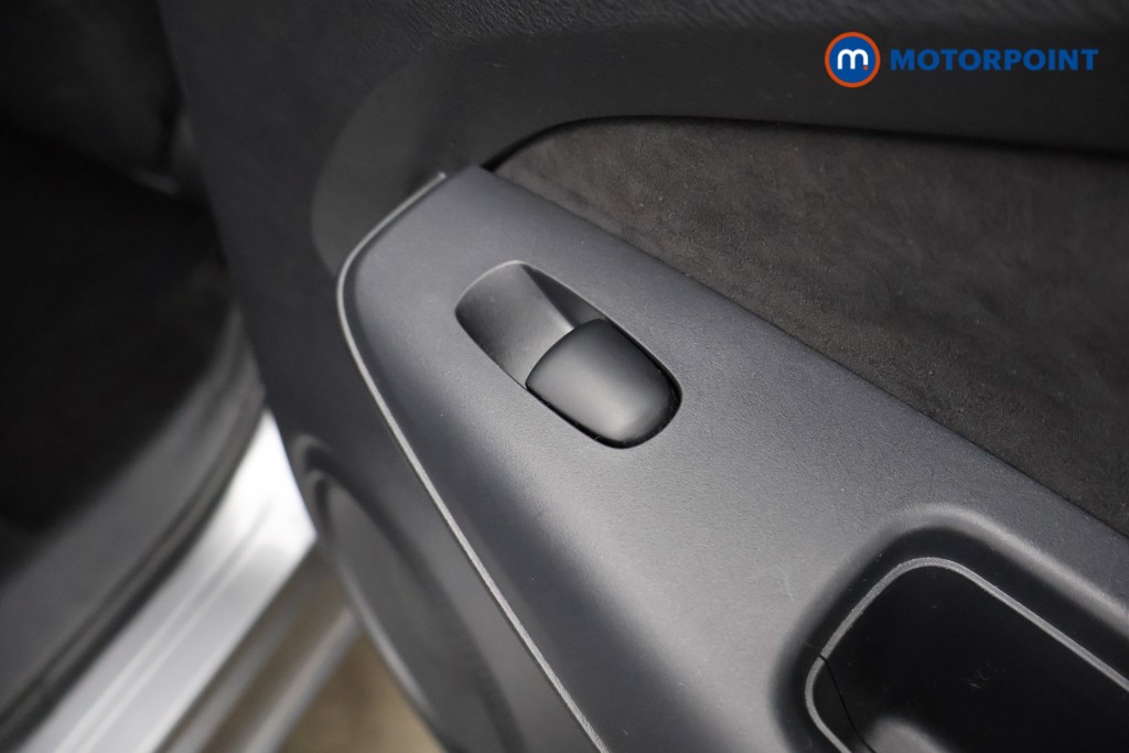 Nissan Juke Tekna-Plus Manual Petrol SUV - Stock Number (1598869) - 28th supplementary image