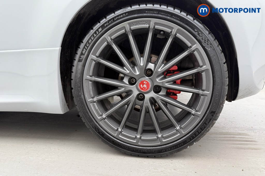 Abarth 595 Competizione Manual Petrol Convertible - Stock Number (1599190) - 27th supplementary image