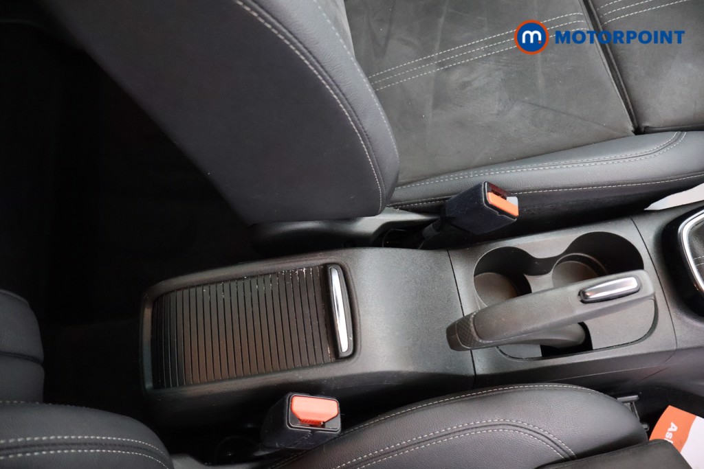 Vauxhall Crossland Ultimate Manual Petrol SUV - Stock Number (1600571) - 13th supplementary image