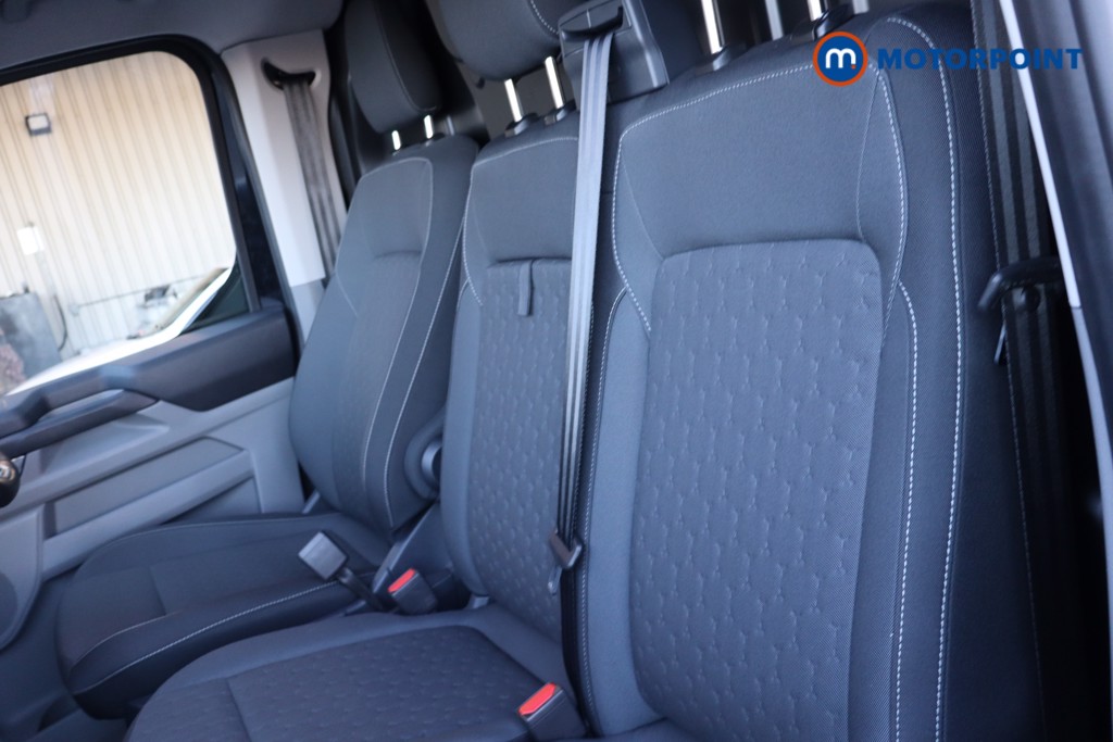 Ford Transit Custom Limited Automatic Diesel Panel Van - Stock Number (1600663) - 9th supplementary image