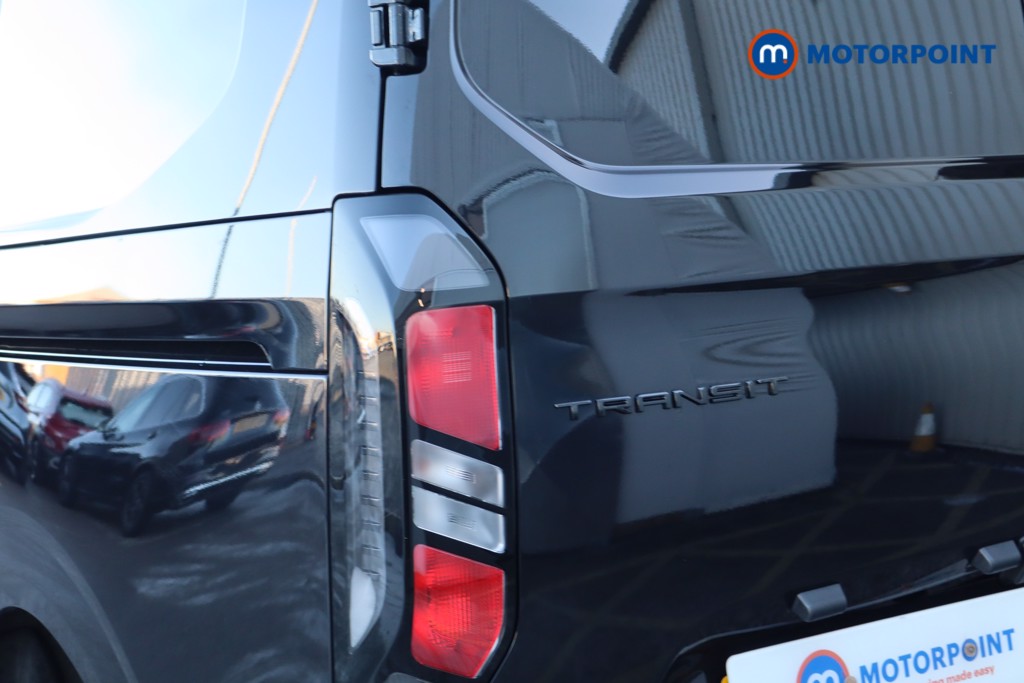 Ford Transit Custom Limited Automatic Diesel Panel Van - Stock Number (1600663) - 31st supplementary image