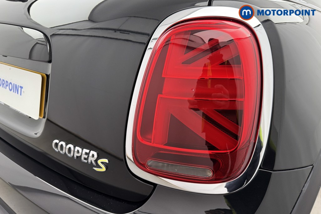 Mini Hatchback Cooper S Level 2 Automatic Electric Hatchback - Stock Number (1602318) - 25th supplementary image