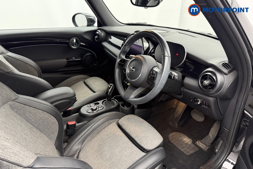 Mini Hatchback Cooper S Level 2 Automatic Electric Hatchback - Stock Number (1602318) - 1st supplementary image