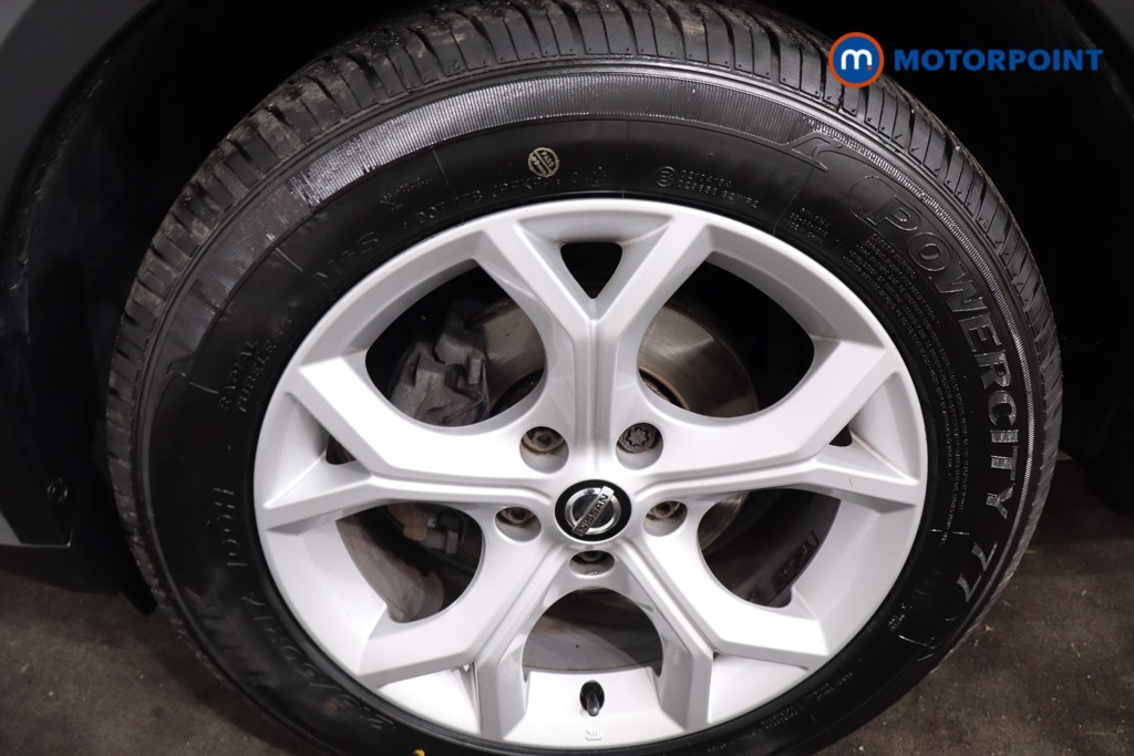 Nissan Juke N-Connecta Manual Petrol SUV - Stock Number (1602668) - 11th supplementary image