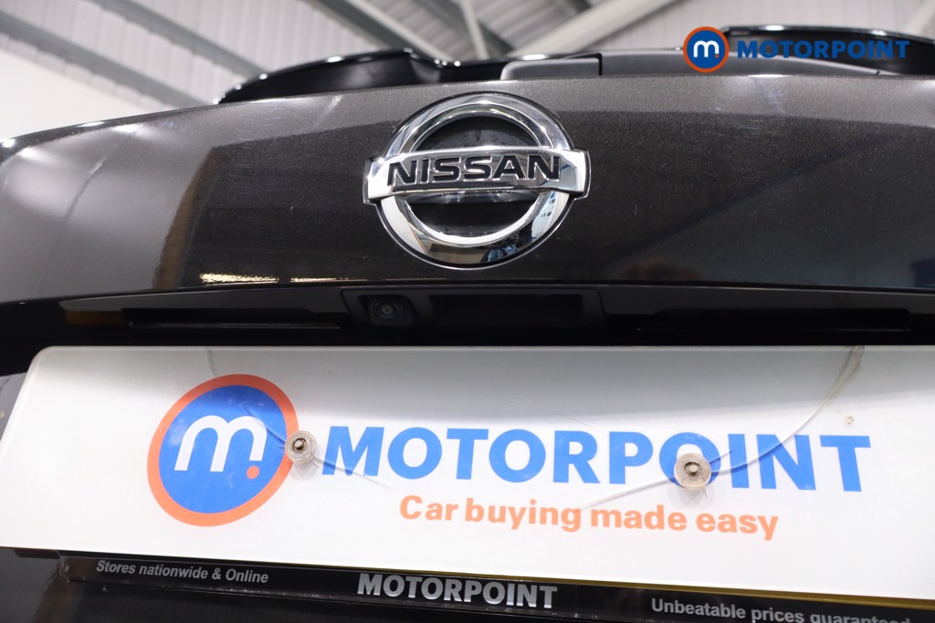 Nissan Juke N-Connecta Manual Petrol SUV - Stock Number (1602668) - 35th supplementary image