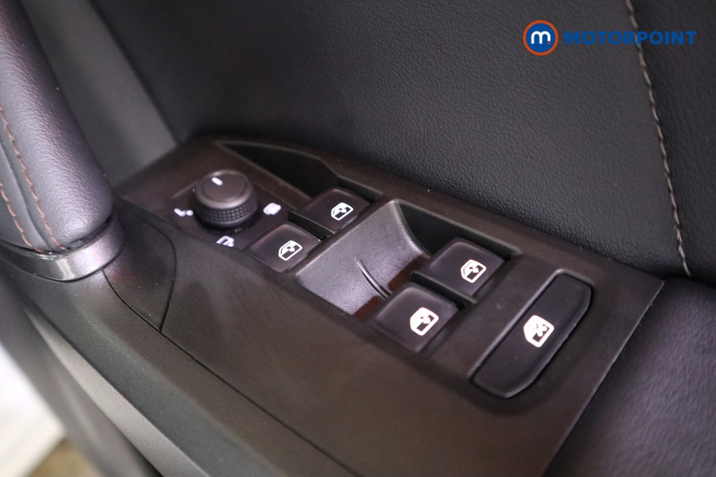 Cupra Leon V1 Manual Petrol Hatchback - Stock Number (1604178) - 11th supplementary image