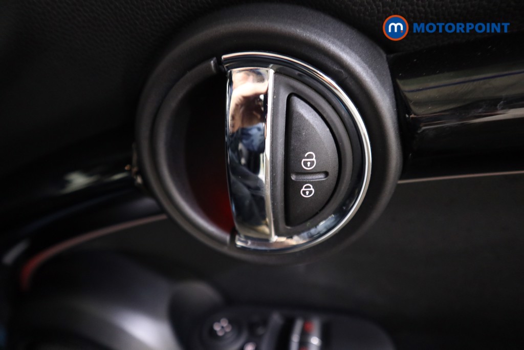 Mini Hatchback Cooper S Level 2 Automatic Electric Hatchback - Stock Number (1604205) - 12th supplementary image