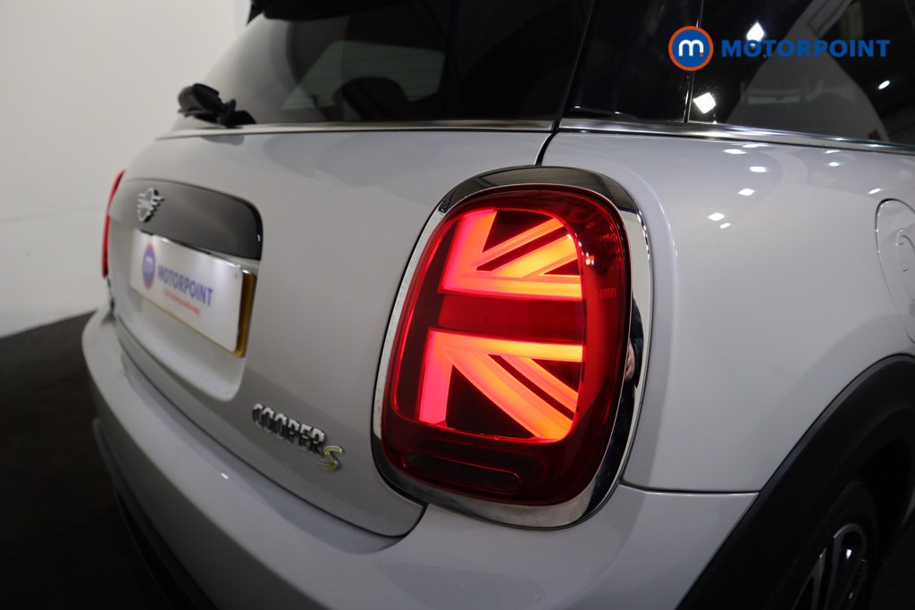 Mini Hatchback Cooper S Level 2 Automatic Electric Hatchback - Stock Number (1604205) - 26th supplementary image
